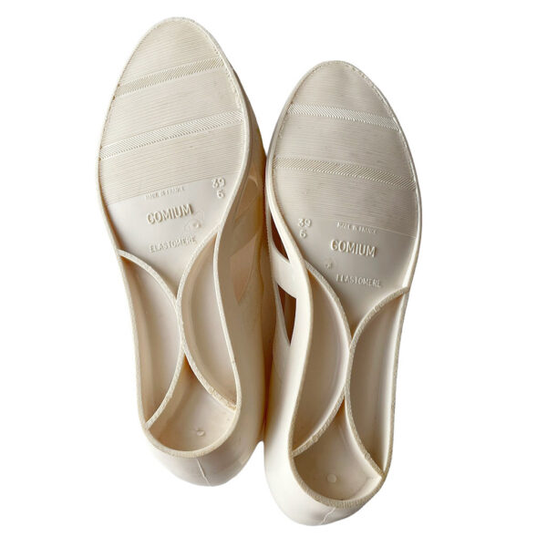 ballerines plastic blanches vintages, vintage vinyl shoes