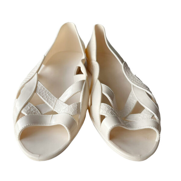 ballerines plastic blanches vintages, vintage vinyl shoes