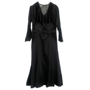 Robe noire en satin et dentelle 1920 vintage elephant paris